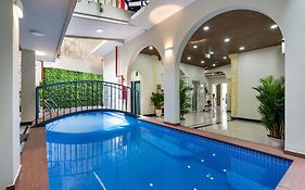 Jan Villa Saigon Oasis